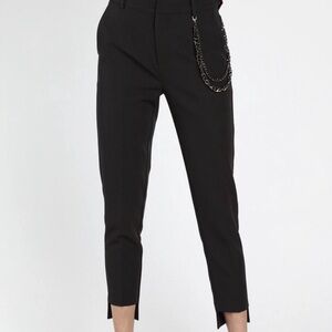 Honey Punch Black Cropped Pants with Chain Accent